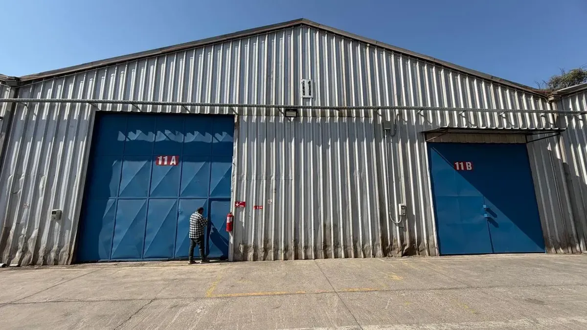 Arriendo Bodega 425 M2 En Condominio En Maipu