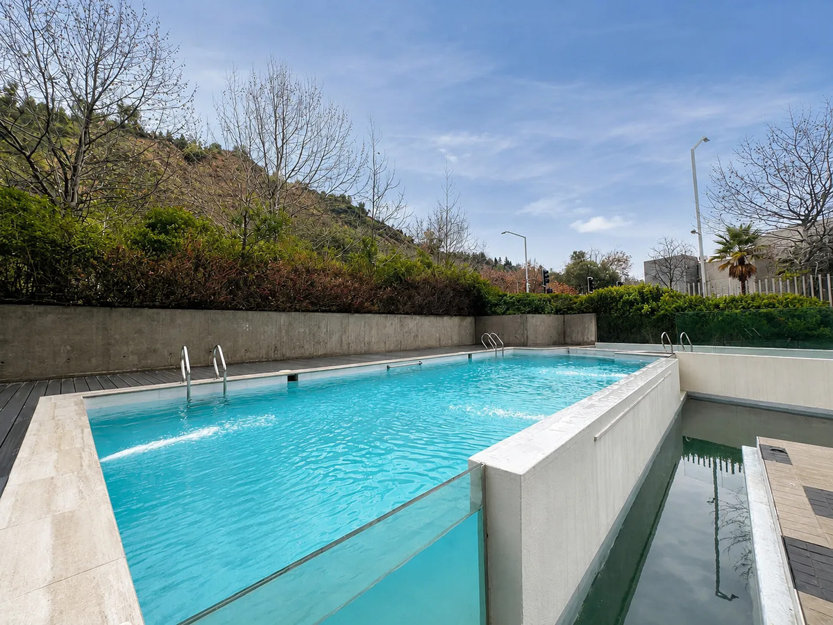 Moderno Departamento En Arriendo En Providencia | 1d + 1b | — imagen 11