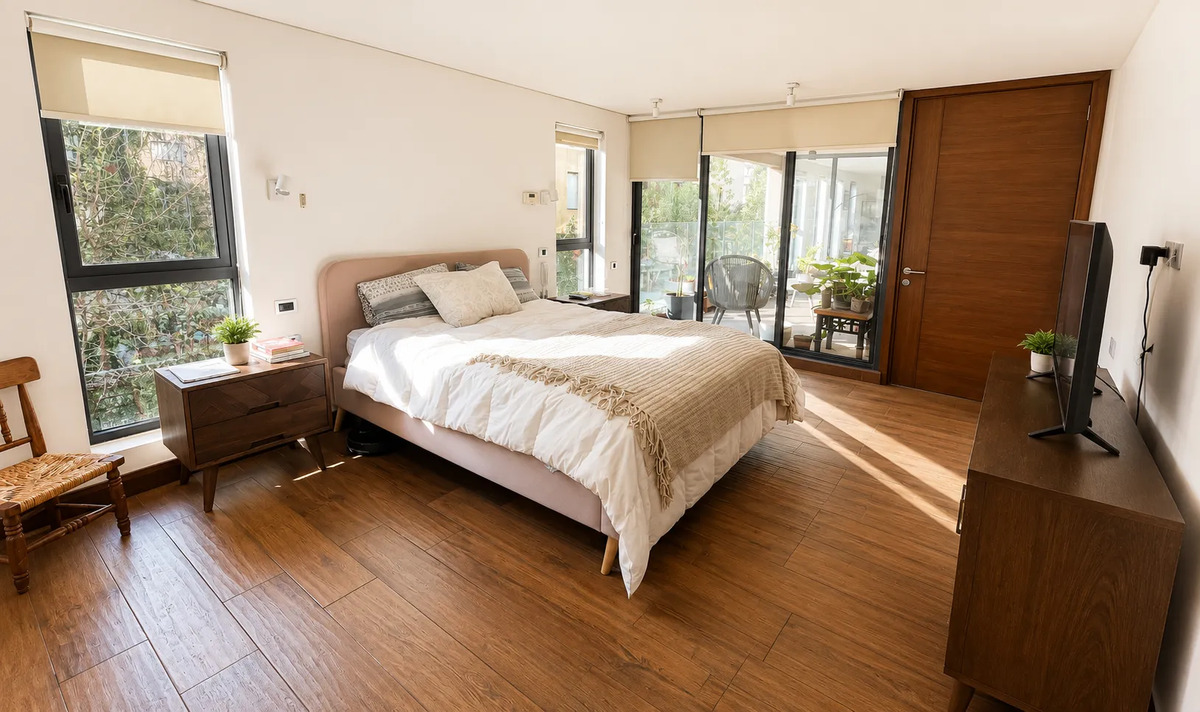 Departamento En Providencia Con Patio Privado Y Quincho — imagen 5