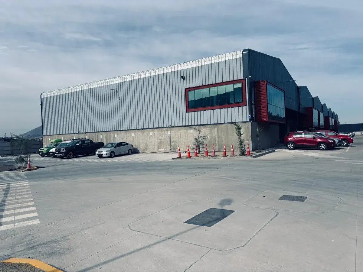 Bodega En Arriendo 1163 M² En Quilicura Condominio — imagen 2