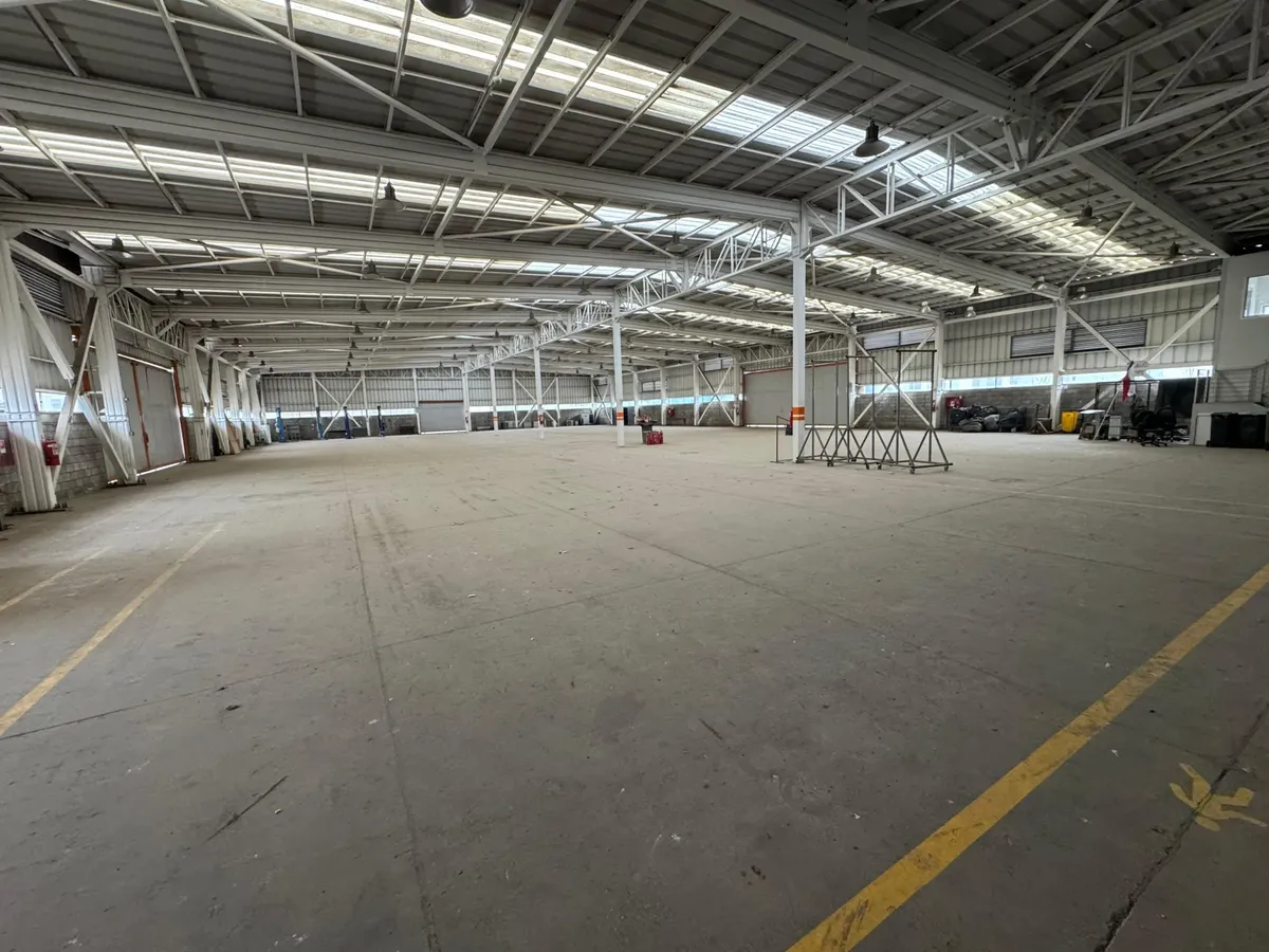 Nave Industrial Impecable 2.490m2 Útiles Terreno De 8.033m2 — imagen 5
